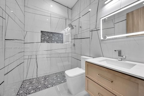 Купить виллу или дом в Майами-Спрингс, Флорида 4 спальни, 244.7м2, № 2049513 - фото 20