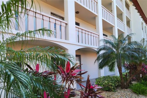 Condo in Clearwater, Florida, 1 bedroom  № 1630982 - photo 2