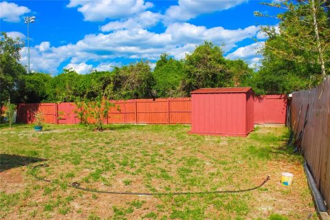 House in Deltona, Florida 3 bedrooms, 111.58 sq.m. № 1445064 - photo 12