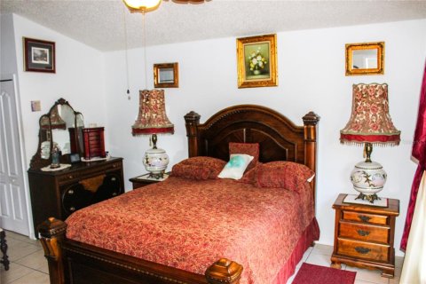 House in Deltona, Florida 3 bedrooms, 111.58 sq.m. № 1445064 - photo 5