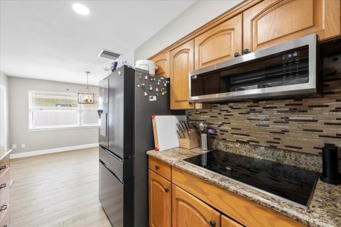 Casa en venta en Largo, Florida, 3 dormitorios, 110.27 m2 № 2353165 - foto 16