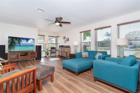 Villa ou maison à vendre à Rotonda, Floride: 3 chambres, 154.03 m2 № 1734619 - photo 7
