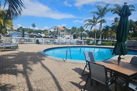 Copropriété à louer à Pompano Beach, Floride: 1 chambre, 89.84 m2 № 2181416 - photo 14