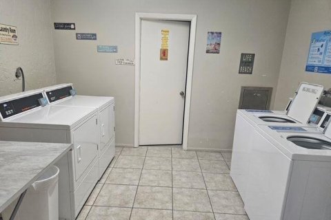 Copropriété à louer à Pompano Beach, Floride: 1 chambre, 89.84 m2 № 2181416 - photo 13