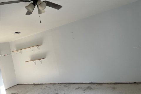House in Tampa, Florida 3 bedrooms, 130.71 sq.m. № 1907021 - photo 23