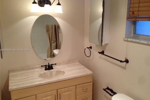 Condominio en venta en Plantation, Florida, 1 dormitorio, 87.33 m2 № 1992983 - foto 16