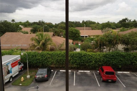 Condominio en venta en Plantation, Florida, 1 dormitorio, 87.33 m2 № 1992983 - foto 14