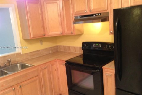 Condominio en venta en Plantation, Florida, 1 dormitorio, 87.33 m2 № 1992983 - foto 10