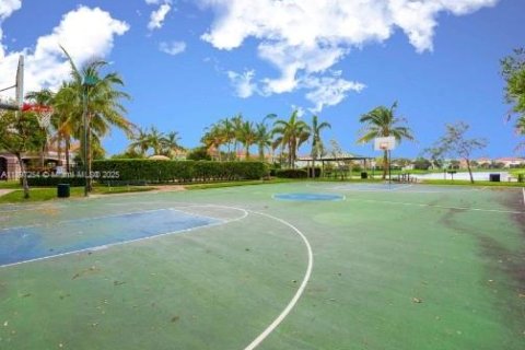 Townhouse in Riviera Beach, Florida 2 bedrooms, 94.95 sq.m. № 1954064 - photo 18