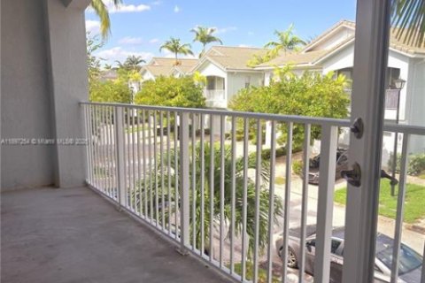 Townhouse in Riviera Beach, Florida 2 bedrooms, 94.95 sq.m. № 1954064 - photo 8
