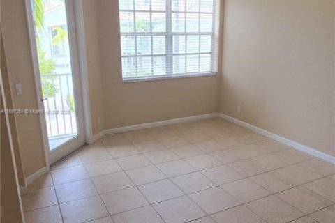 Townhouse in Riviera Beach, Florida 2 bedrooms, 94.95 sq.m. № 1954064 - photo 7