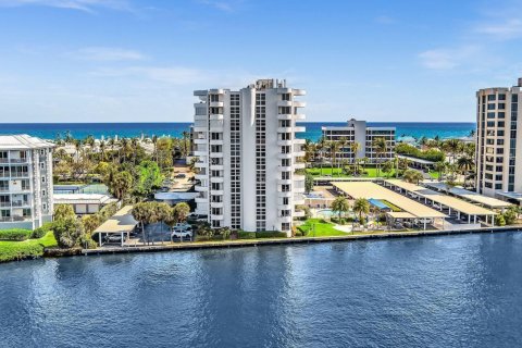 Condominio en venta en Delray Beach, Florida, 2 dormitorios, 137.68 m2 № 1035972 - foto 1