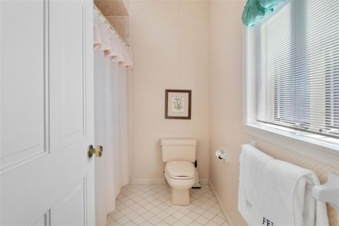 House in Sarasota, Florida 4 bedrooms, 452.16 sq.m. № 1770979 - photo 18