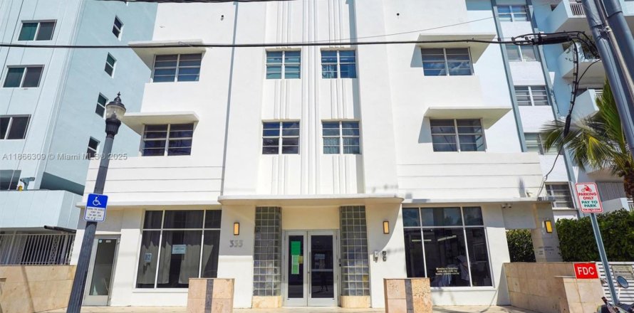 Condo à Miami Beach, Floride, 1 chambre № 1920306