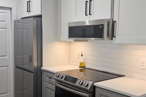 Condominio en venta en Orlando, Florida, 2 dormitorios, 102.84 m2 № 2157031 - foto 4