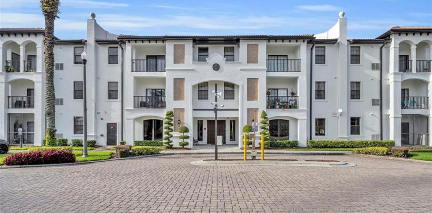 Condominio en Orlando, Florida, 2 dormitorios  № 2157031
