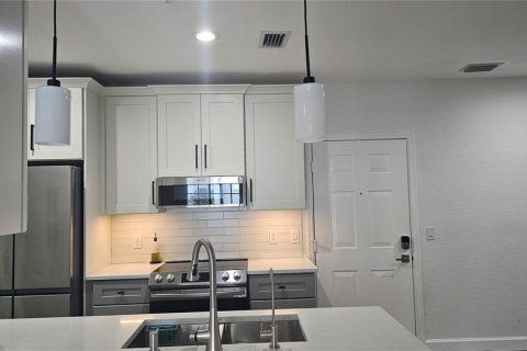 Condominio en venta en Orlando, Florida, 2 dormitorios, 102.84 m2 № 2157031 - foto 5