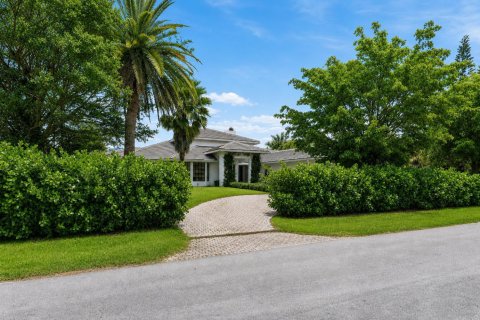 Casa en alquiler en Wellington, Florida, 5 dormitorios, 409.88 m2 № 2240450 - foto 2