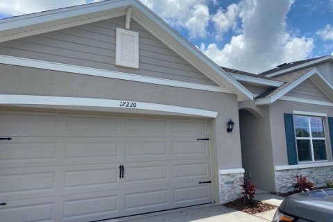 House in Bradenton, Florida 4 bedrooms, 169.83 sq.m. № 2167675