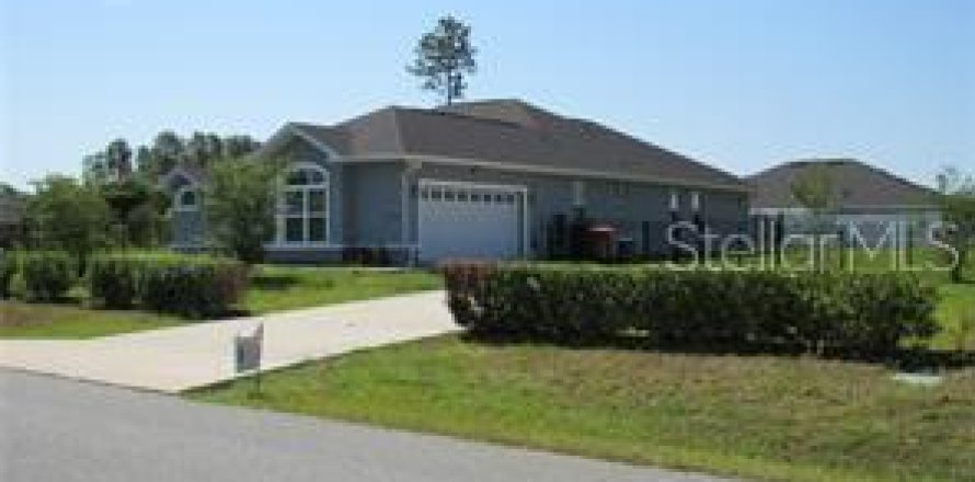 House in Ocala, Florida 4 bedrooms, 258.64 sq.m. № 1687695