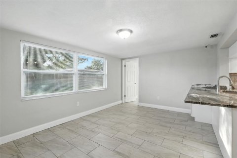 Casa en venta en Port Richey, Florida, 3 dormitorios, 137.4 m2 № 1883948 - foto 7