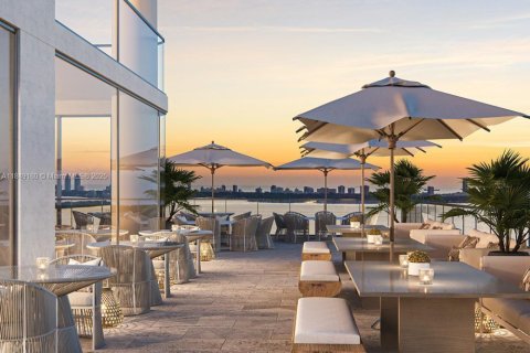 Condo in Miami, Florida, 4 bedrooms  № 1857178 - photo 5