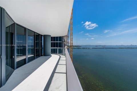 Condo in Miami, Florida, 4 bedrooms  № 1857178 - photo 22