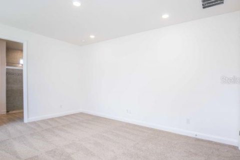 House in Green Cove Springs, Florida 4 bedrooms, 226.12 sq.m. № 1788062 - photo 8