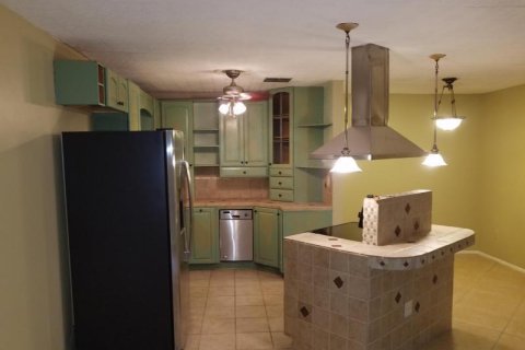 Condo à West Palm Beach, Floride, 2 chambres  № 2400745