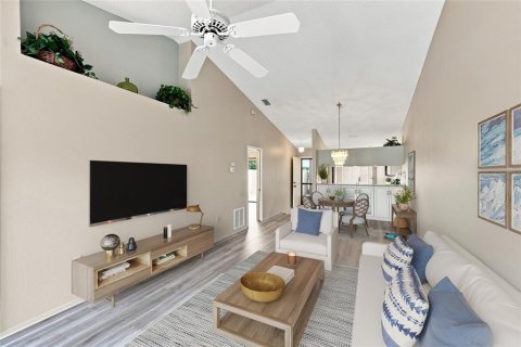 Condo in Sarasota, Florida, 2 bedrooms  № 2149881 - photo 18