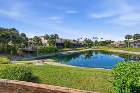 Condo in Sarasota, Florida, 2 bedrooms  № 2149881 - photo 30