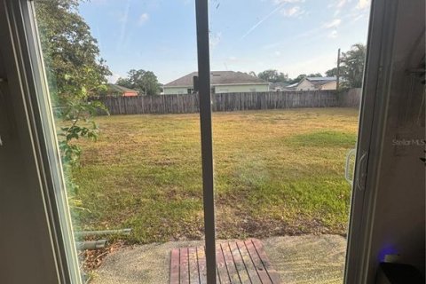 Villa ou maison à vendre à Palm Bay, Floride: 2 chambres, 82.5 m2 № 1670940 - photo 4