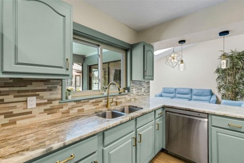 Villa ou maison à vendre à Valrico, Floride: 4 chambres, 220.55 m2 № 2318755 - photo 30