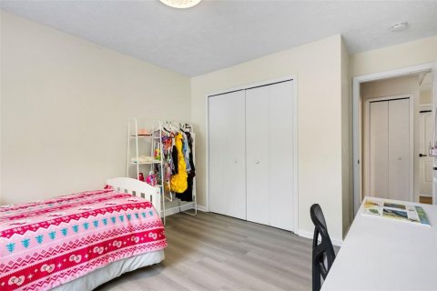 Villa ou maison à vendre à Valrico, Floride: 4 chambres, 220.55 m2 № 2318755 - photo 14
