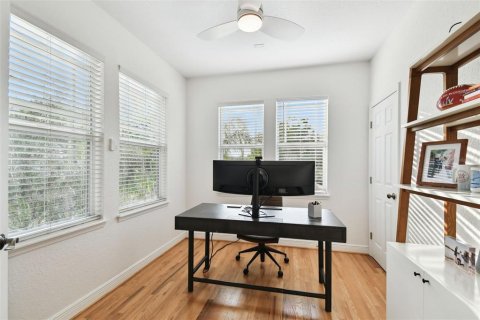 Touwnhouse à vendre à Tampa, Floride: 3 chambres, 179.3 m2 № 2406929 - photo 27