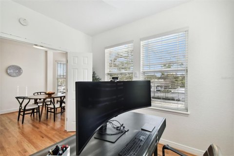 Touwnhouse à vendre à Tampa, Floride: 3 chambres, 179.3 m2 № 2406929 - photo 29
