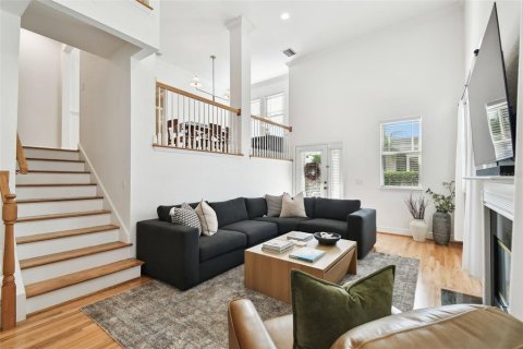 Touwnhouse à vendre à Tampa, Floride: 3 chambres, 179.3 m2 № 2406929 - photo 9