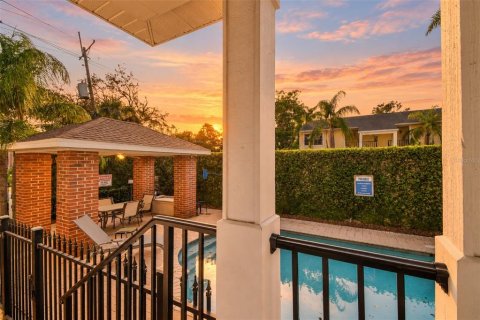 Touwnhouse à vendre à Tampa, Floride: 3 chambres, 179.3 m2 № 2406929 - photo 5
