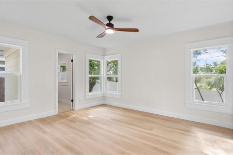 Villa ou maison à vendre à Clearwater, Floride: 3 chambres, 152.82 m2 № 2360604 - photo 25