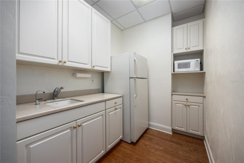 Immobilier commercial à louer à Gainesville, Floride: 142.7 m2 № 2113099 - photo 24