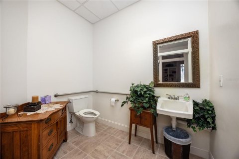 Immobilier commercial à louer à Gainesville, Floride: 142.7 m2 № 2113099 - photo 29