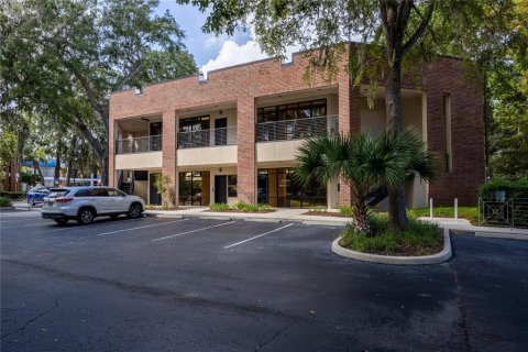 Immobilier commercial à louer à Gainesville, Floride: 142.7 m2 № 2113099 - photo 4
