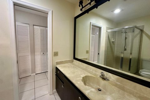 Copropriété à louer à Boca Raton, Floride: 2 chambres, 137.03 m2 № 2346027 - photo 15