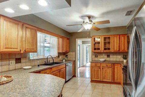 Villa ou maison à vendre à Clearwater, Floride: 4 chambres, 176.89 m2 № 2150170 - photo 19