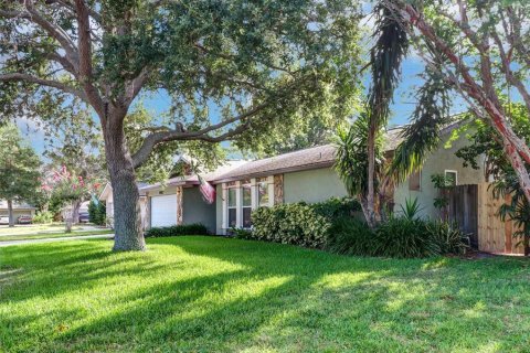 Villa ou maison à vendre à Clearwater, Floride: 4 chambres, 176.89 m2 № 2150170 - photo 3