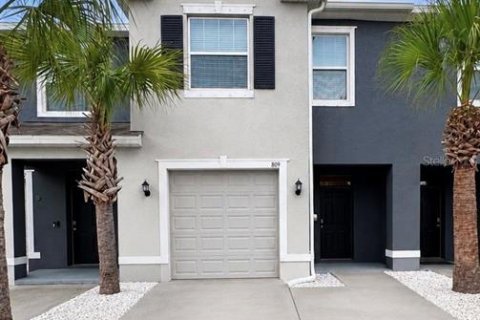 Adosado en Brandon, Florida 3 dormitorios, 158.58 m2 № 2167753