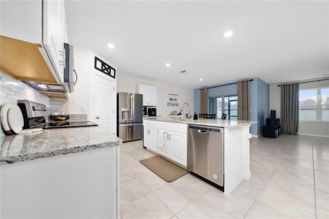 Casa en venta en Kissimmee, Florida, 4 dormitorios, 171.5 m2 № 2107773 - foto 4