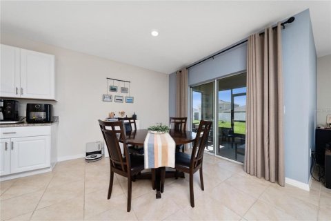 Casa en venta en Kissimmee, Florida, 4 dormitorios, 171.5 m2 № 2107773 - foto 8
