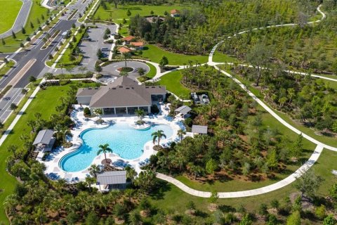 Casa en venta en Kissimmee, Florida, 4 dormitorios, 171.5 m2 № 2107773 - foto 28