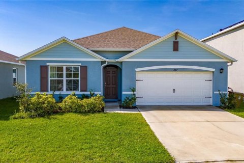 Villa ou maison à Kissimmee, Floride 4 chambres, 171.5 m2 № 2107773